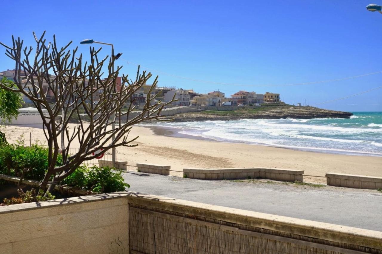 ドンナルカタCasa Sul Lungomareアパートメント エクステリア 写真